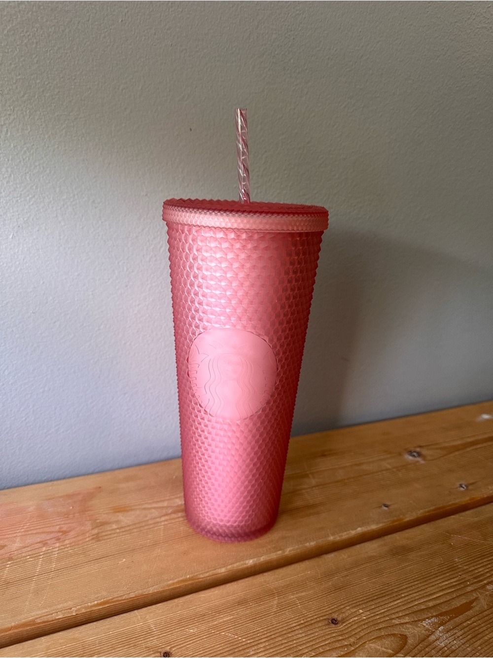 Starbucks 2022 Valentine's Soft Touch Pink Studded Venti (24 oz.) Tumbler